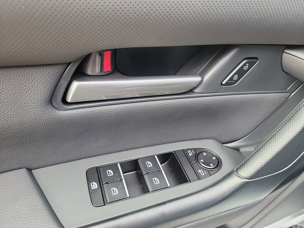 New 2026 MAZDA CX-50 Meridian Edition w/ Weather Package image 19