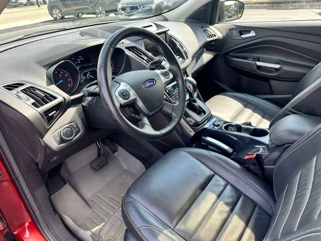 Used 2015 Ford Escape Titanium w/ Equipment Group 301A AWD/4WD image 13