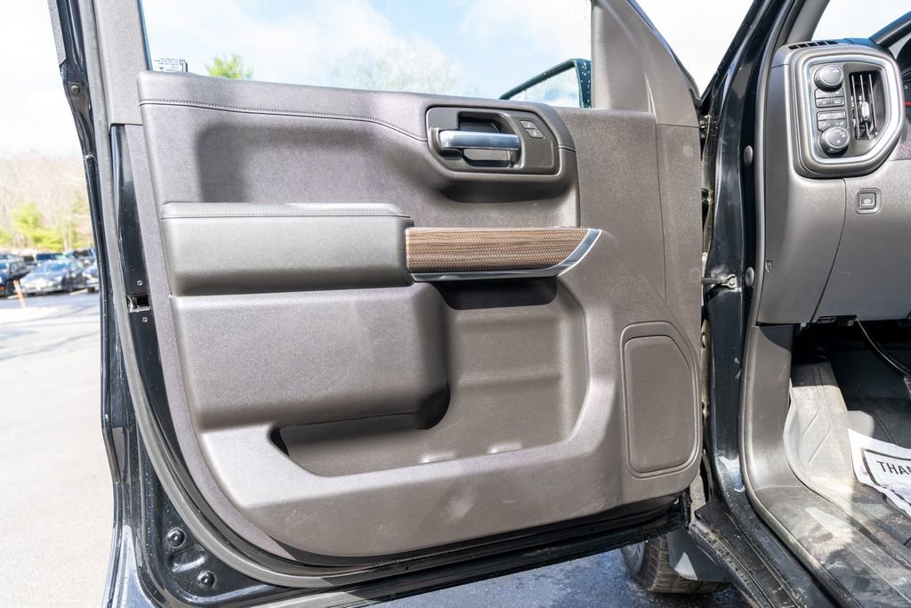 Used 2020 Chevrolet Silverado 1500 RST w/ All-Star Edition image 18