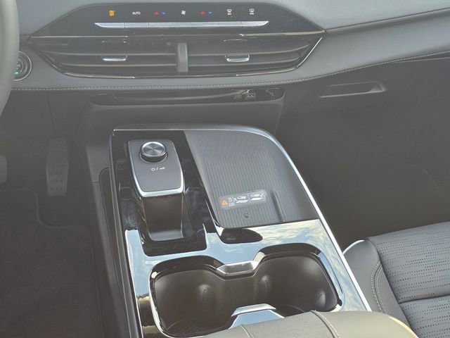 New 2026 Buick Enclave Sport Touring w/ LPO, Floor Liner Package image 17