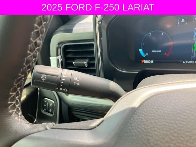 Used 2025 Ford F250 Lariat w/ Chrome Package image 30