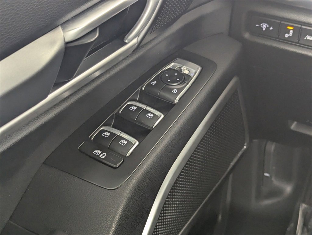 Used 2022 Kia Telluride LX image 15