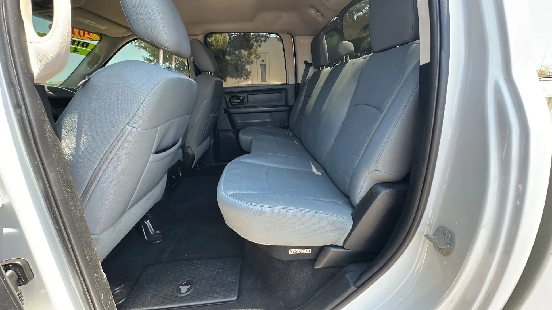 Used 2013 RAM 2500 Tradesman w/ Chrome Appearance Group AWD/4WD image 10