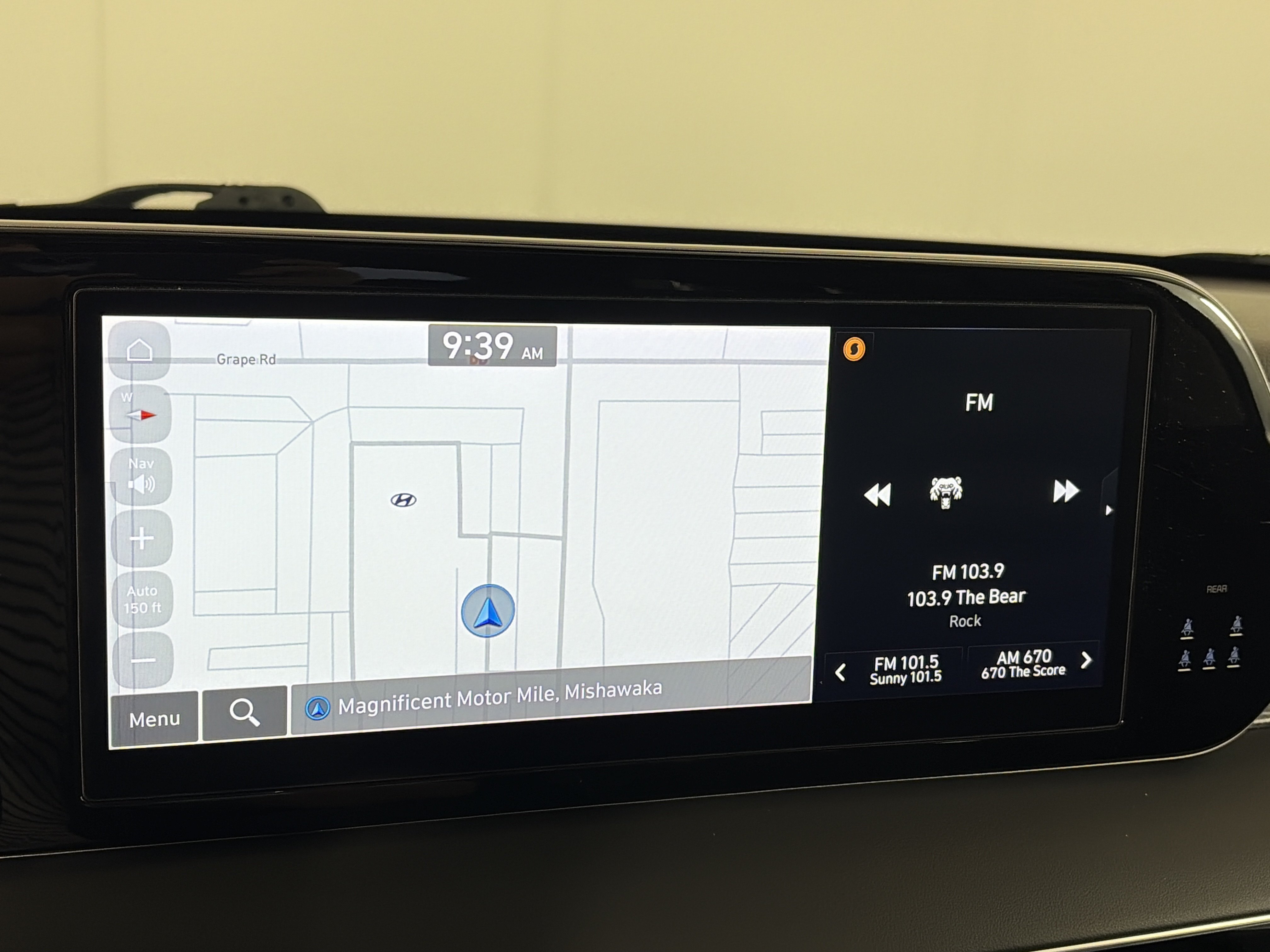Used 2023 Hyundai Palisade Limited AWD/4WD image 22