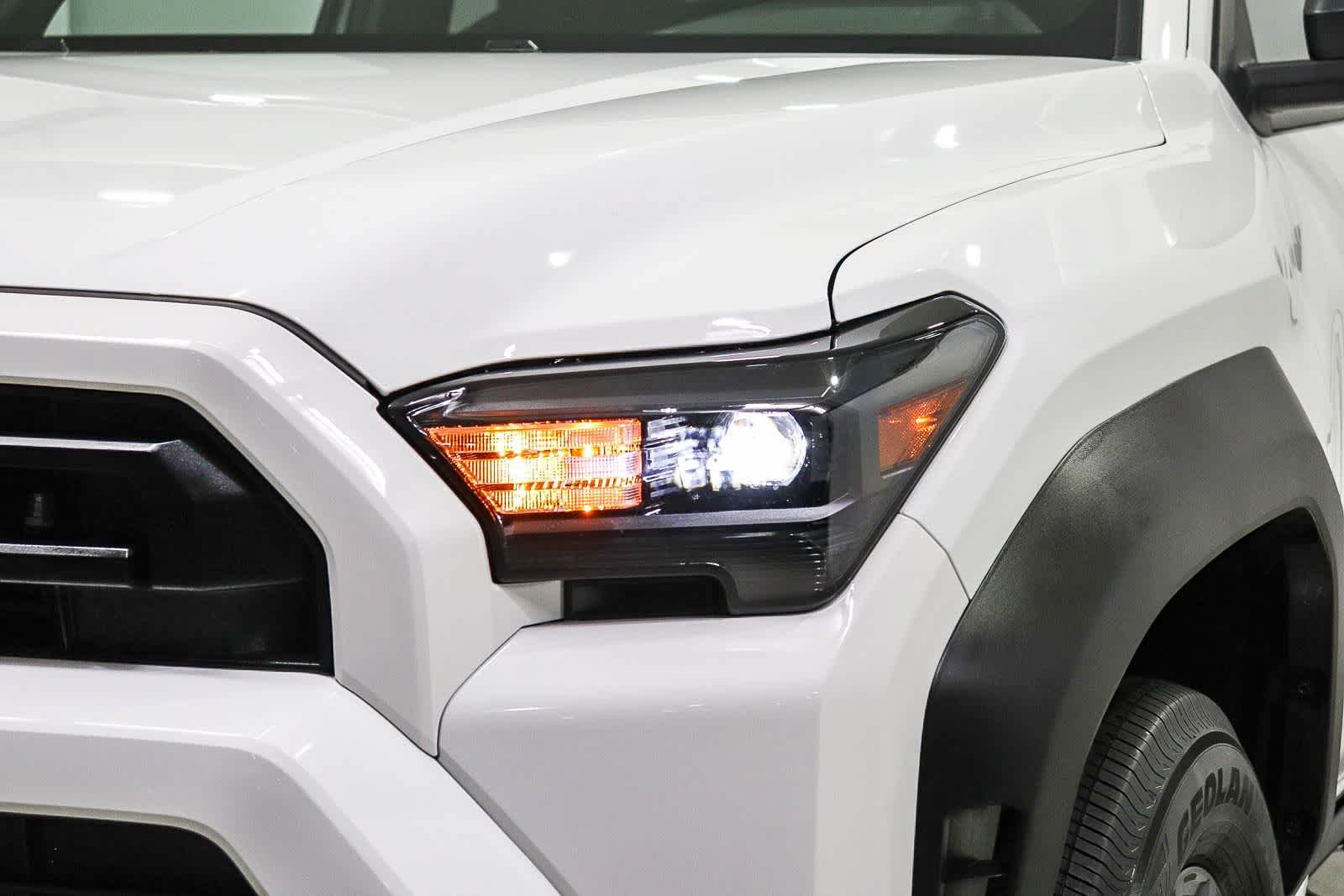 Used 2025 Toyota 4Runner SR5 RWD image 7