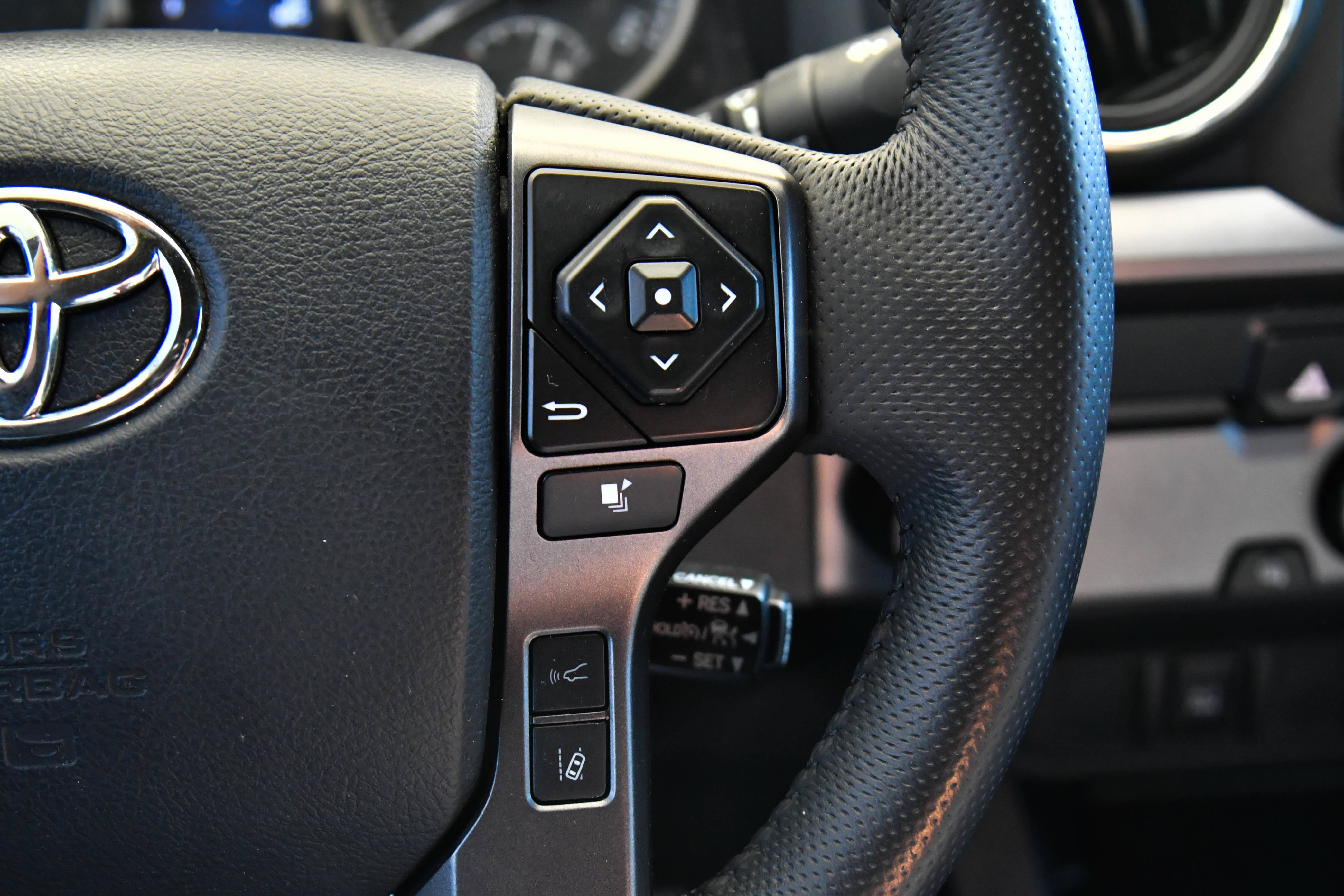 Used 2023 Toyota Tacoma TRD Off-Road RWD image 30