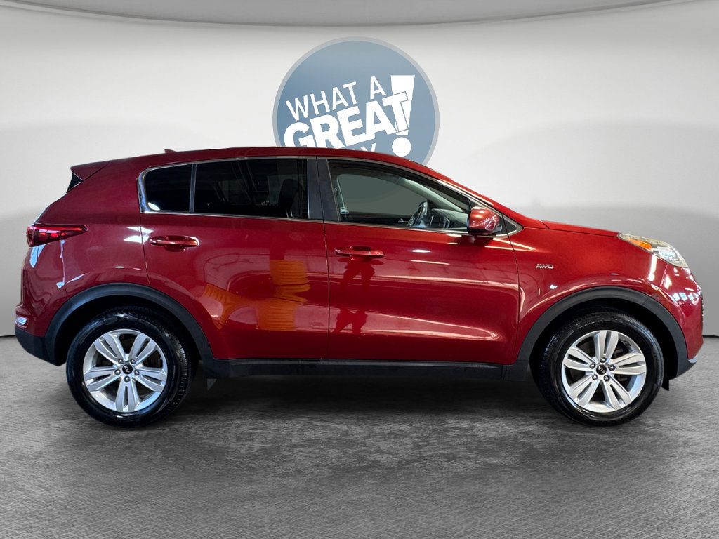 Used 2017 Kia Sportage LX AWD/4WD image 2