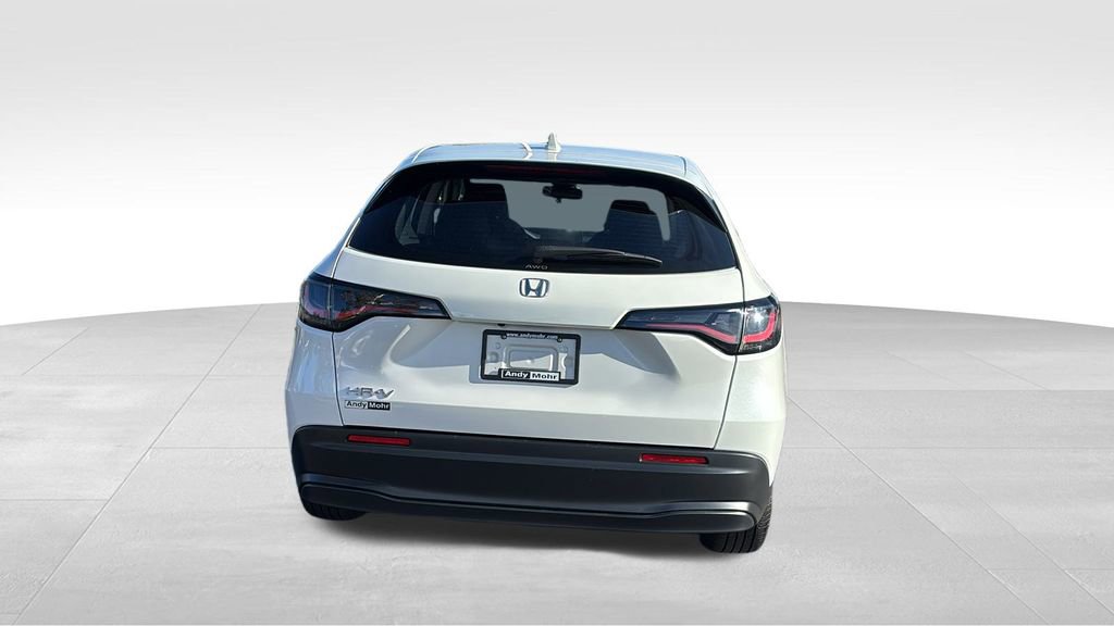 Certified 2025 Honda HR-V LX image 6