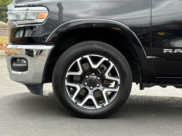 Used 2025 RAM 1500 Laramie AWD/4WD image 7