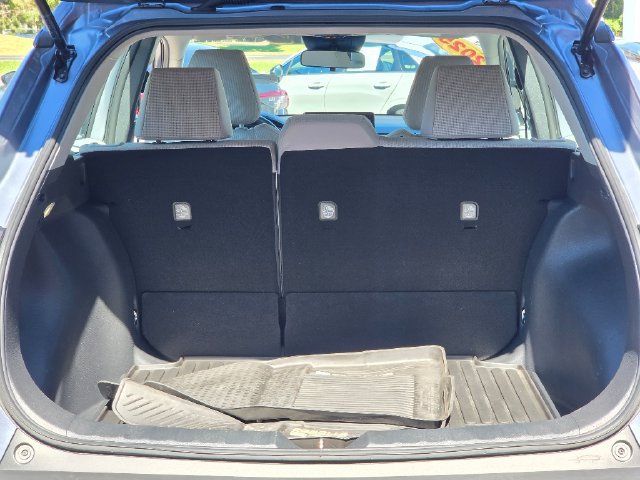 Used 2025 Toyota Corolla Cross L FWD image 17