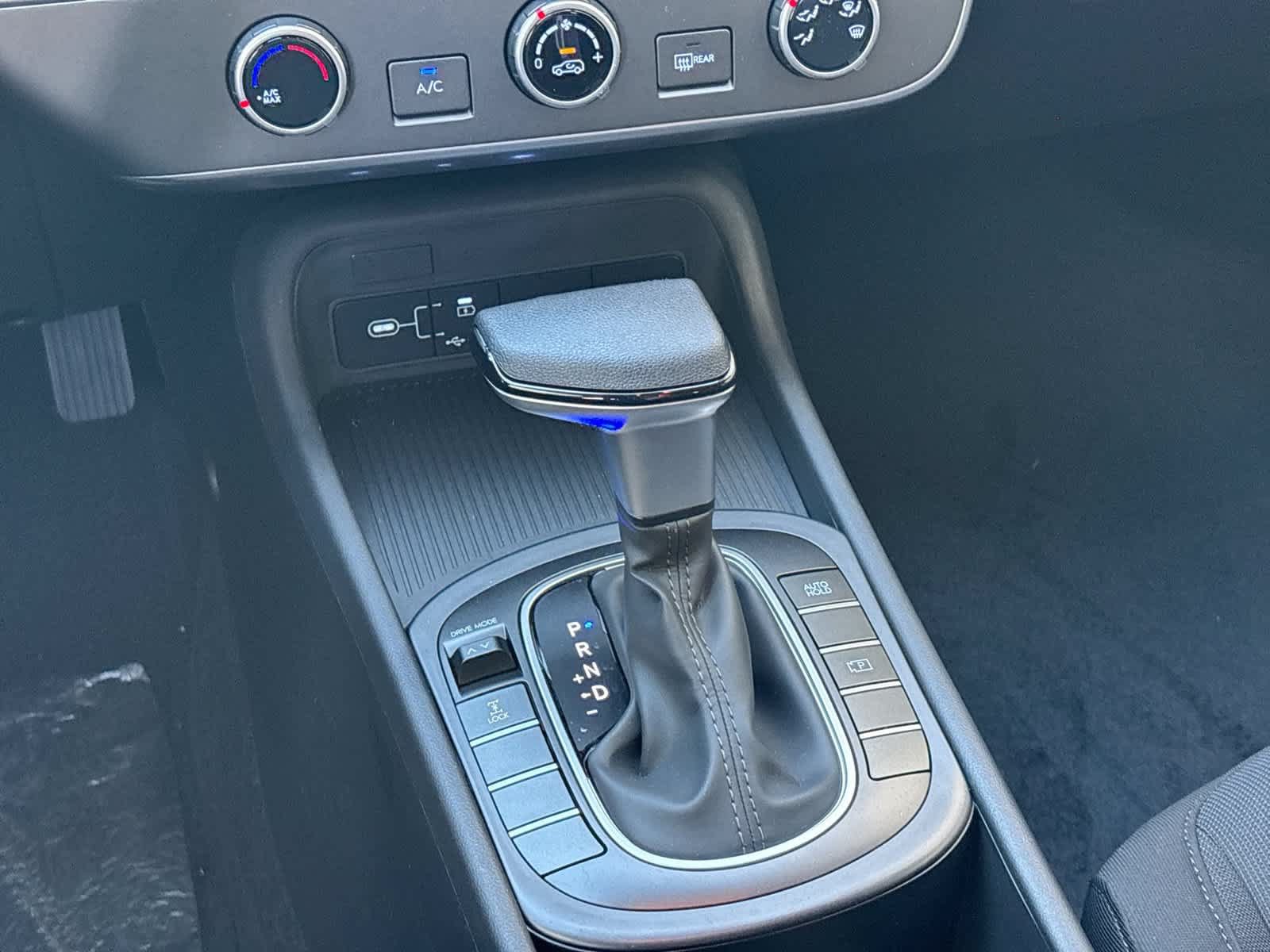 New 2026 Hyundai Kona SE AWD/4WD image 23
