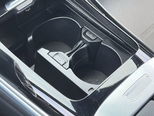 Used 2024 Mercedes-Benz C 300 Sedan image 32