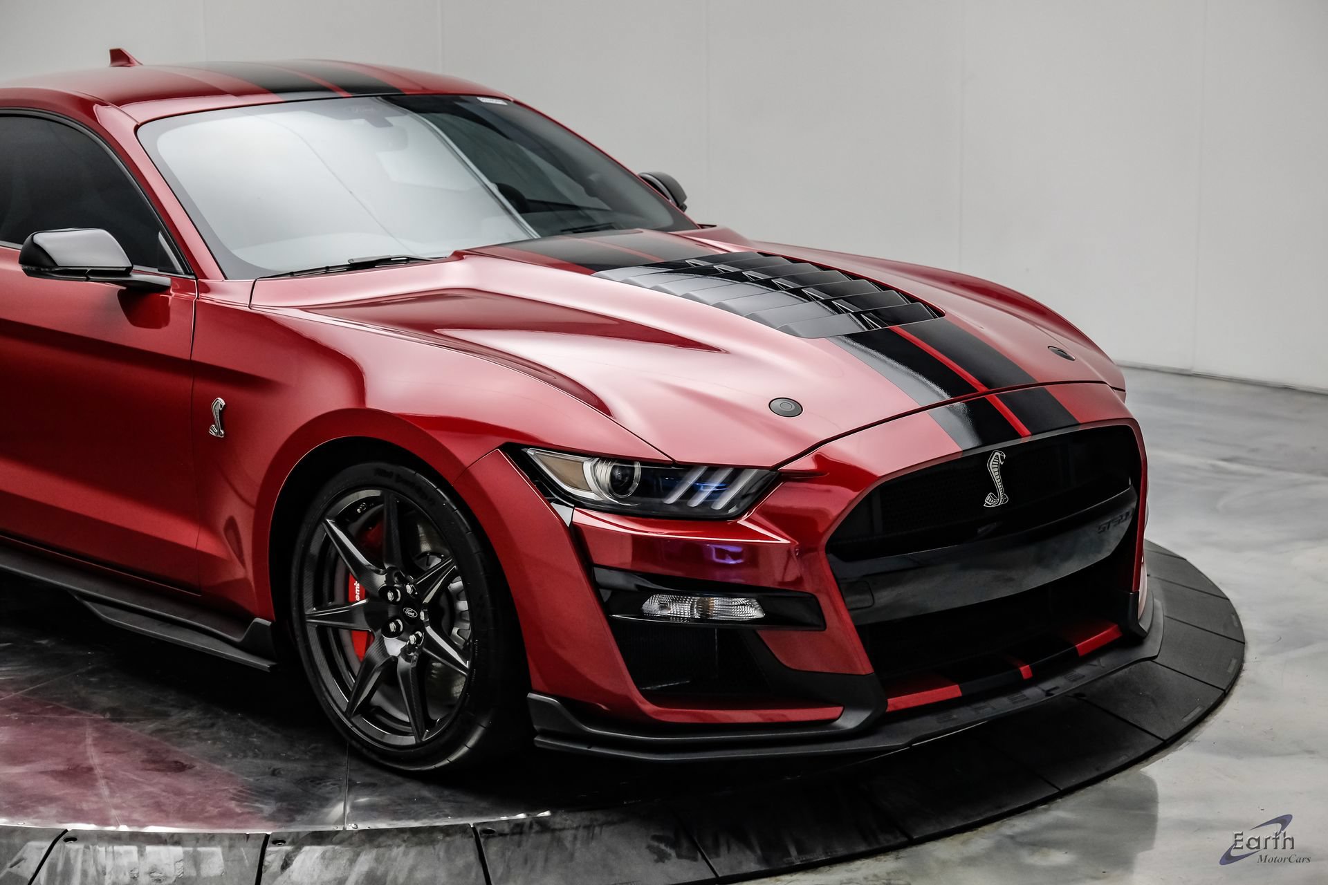 Used 2020 Ford Mustang Shelby GT500 w/ Carbon Fiber Track Pack RWD image 33
