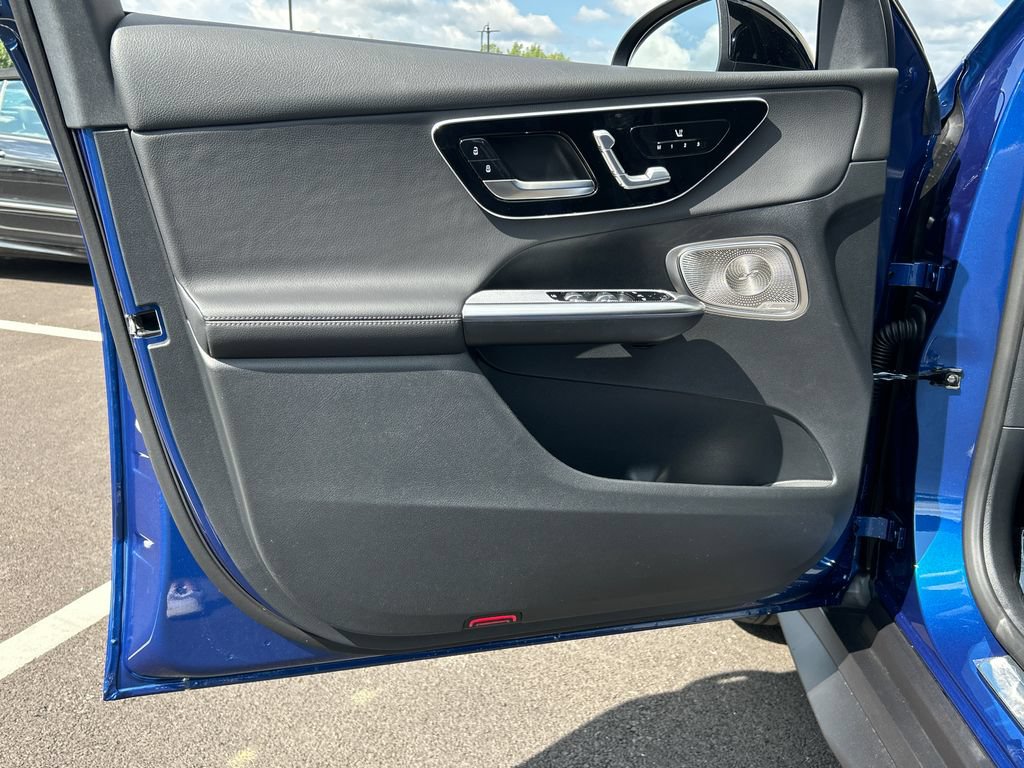 New 2027 Mercedes-Benz GLC 300 4MATIC image 10