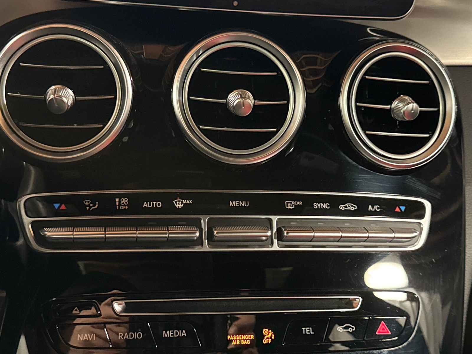 Used 2016 Mercedes-Benz C 63 AMG S image 19