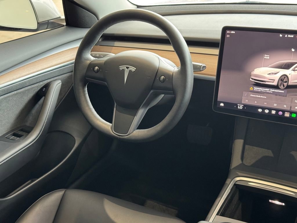 Used 2023 Tesla Model 3 Standard Range RWD image 21
