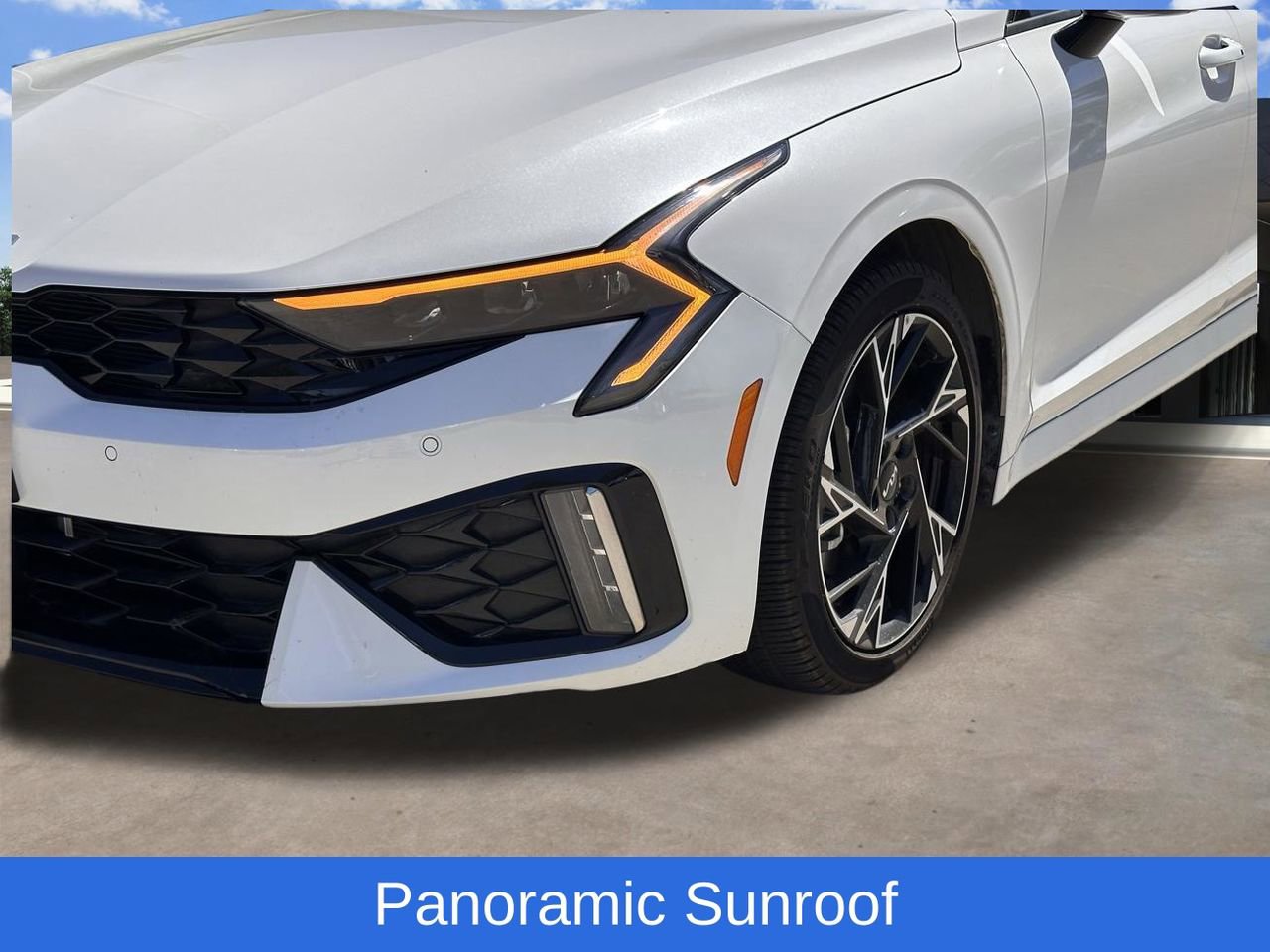 Used 2025 Kia K5 GT-Line w/ GT-Line Premium Package FWD image 5