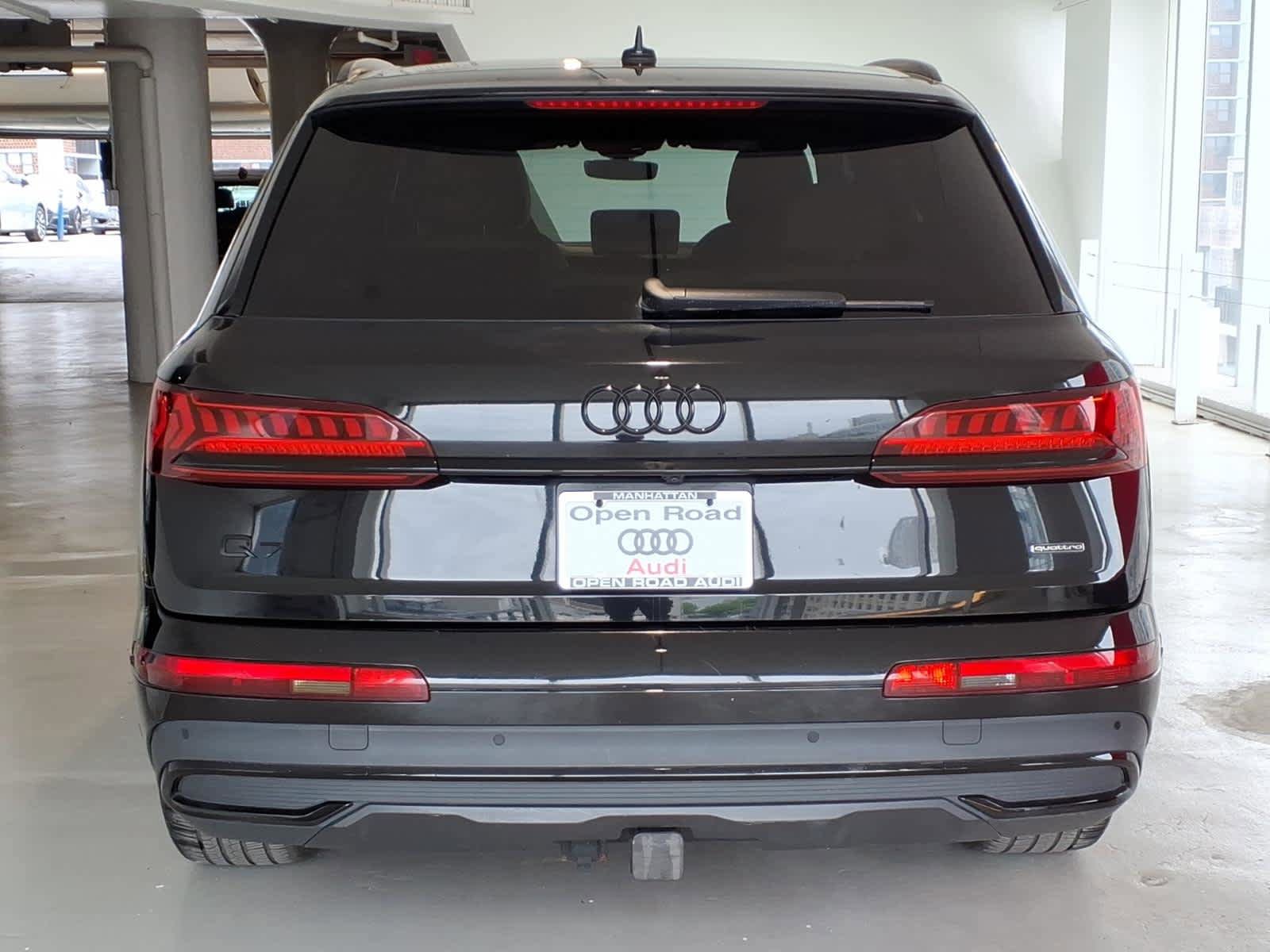 Used 2023 Audi Q7 3.0T Premium Plus w/ Premium Plus Package AWD/4WD image 5