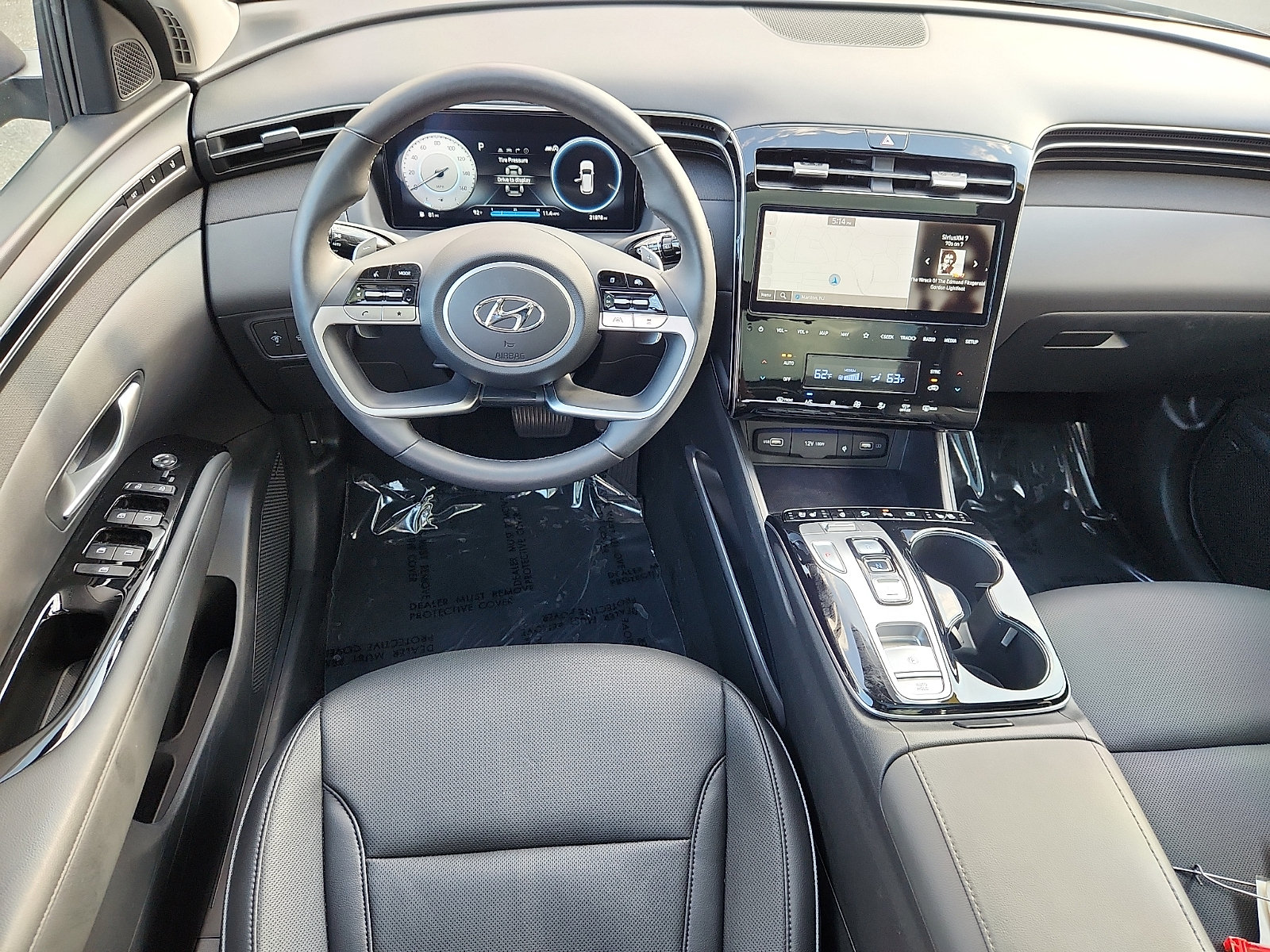 Certified 2024 Hyundai Tucson Limited AWD/4WD image 12