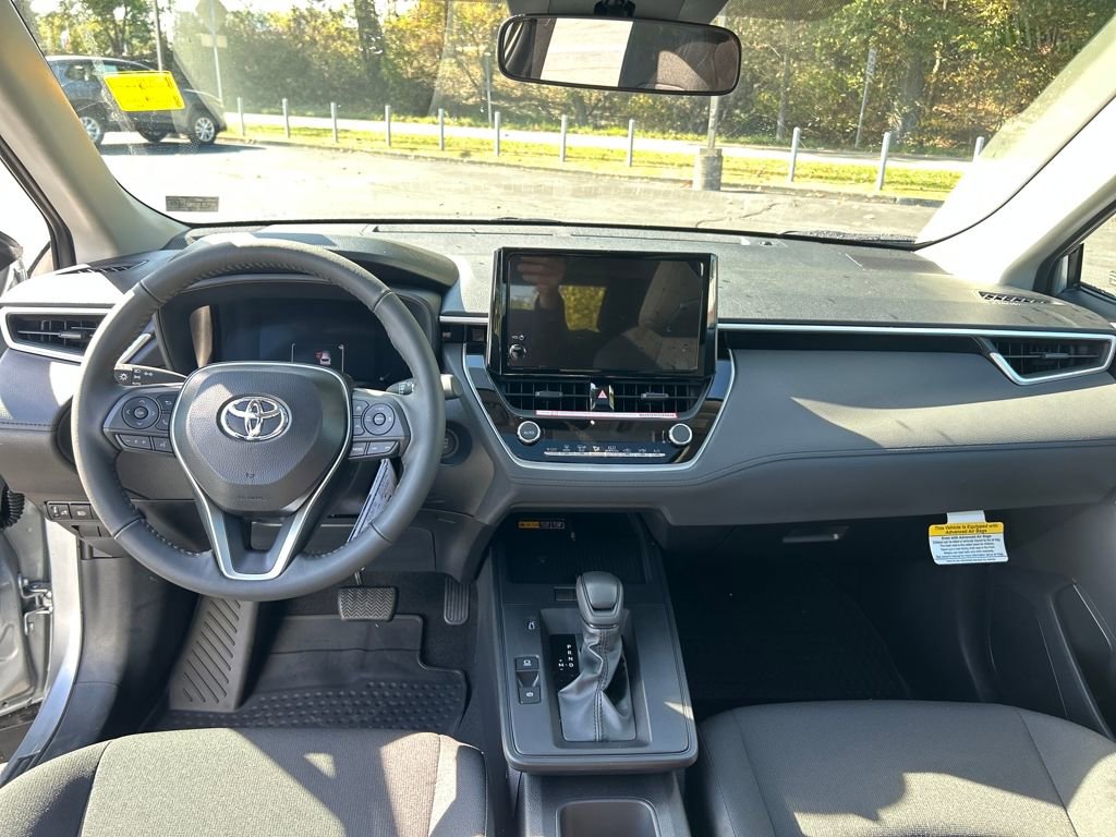 New 2026 Toyota Corolla Cross LE image 12