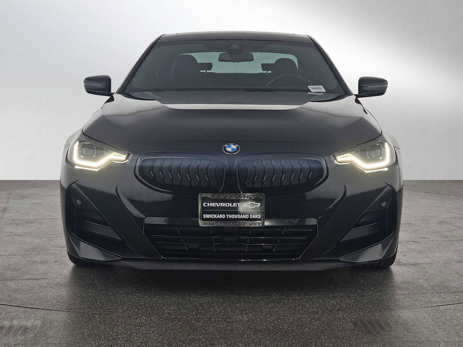 Used 2023 BMW 230i Coupe w/ M Sport Package RWD image 8