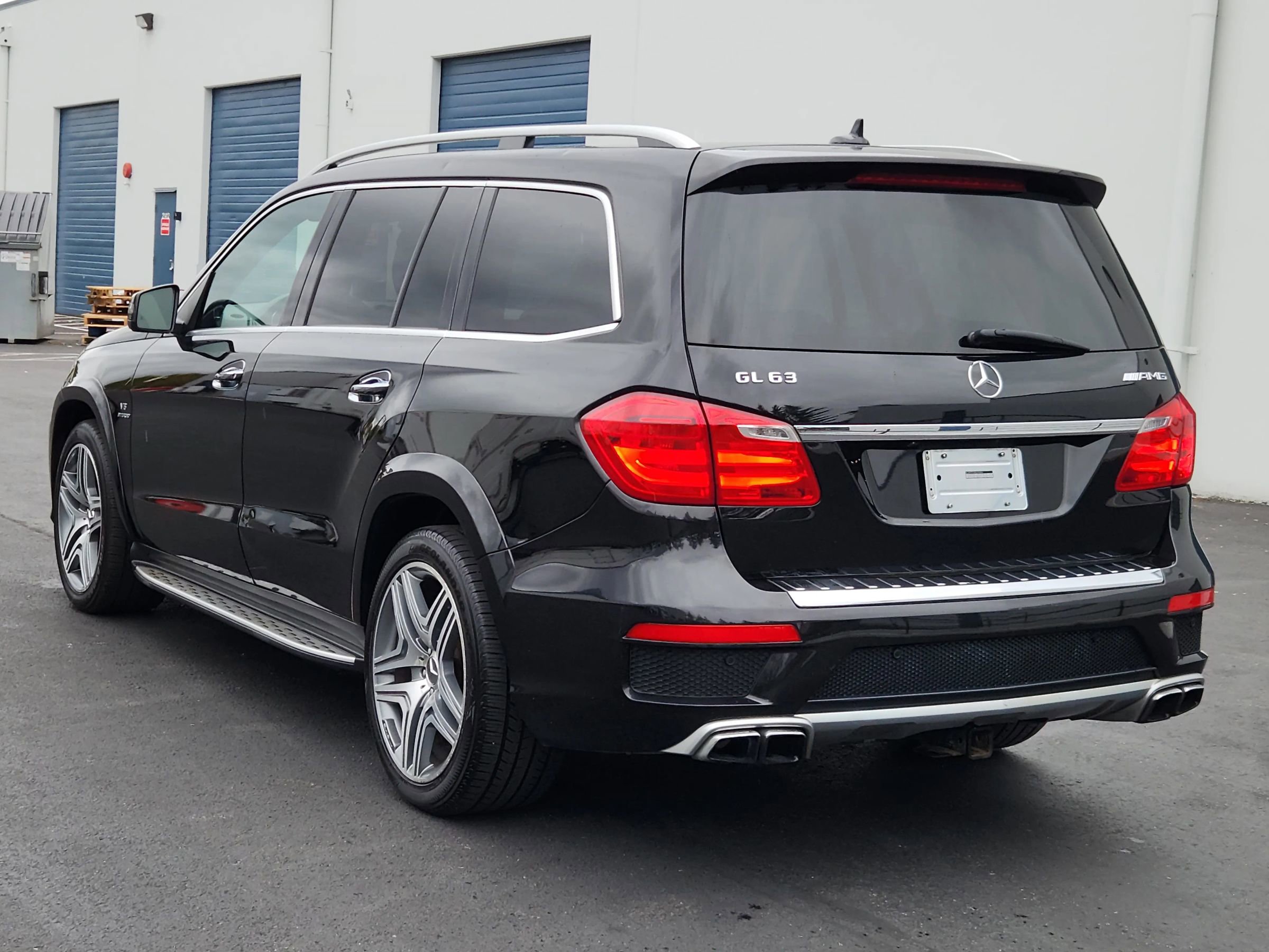 Used 2014 Mercedes-Benz GL 63 AMG 4MATIC w/ Accessory Chrome Package image 3