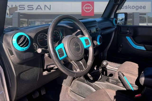 Used 2018 Jeep Wrangler Unlimited Sport w/ Connectivity Group image 13