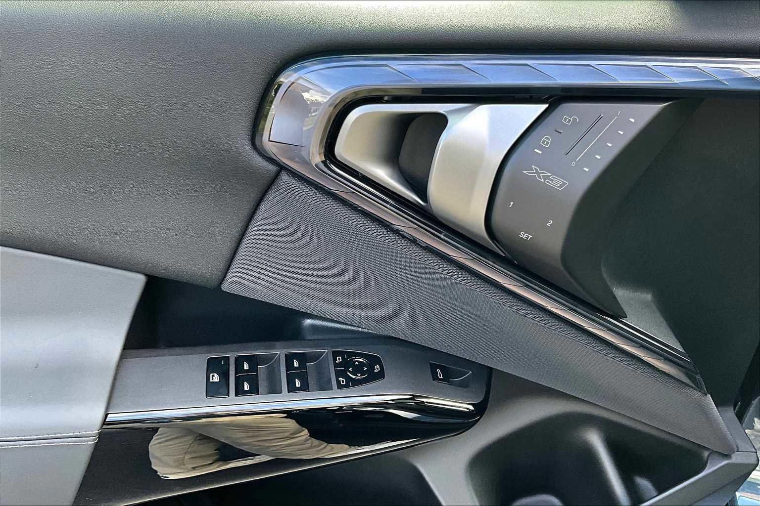 Used 2026 BMW X3 xDrive30 w/ Premium Package image 10