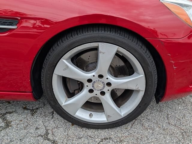 Used 2012 Mercedes-Benz SLK 350 image 20