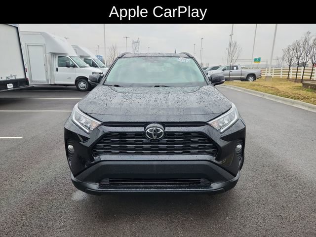 Used 2021 Toyota RAV4 XLE w/ Convenience Package image 2