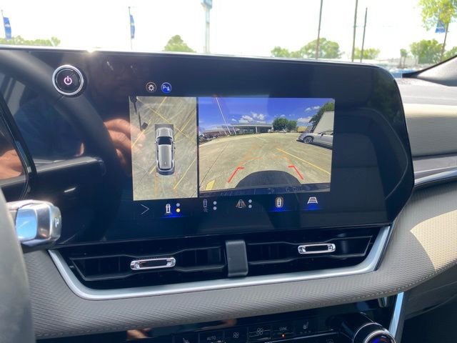 New 2026 Chevrolet Equinox LT w/ Convenience Package II image 29