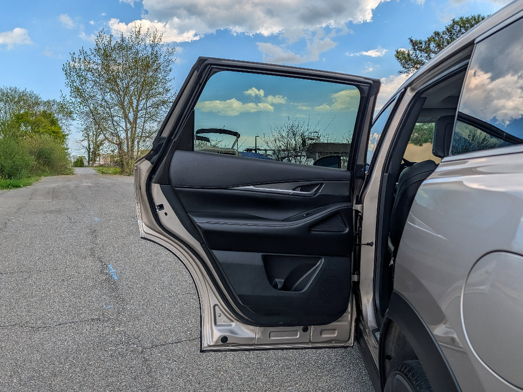 Used 2023 INFINITI QX60 Luxe AWD/4WD image 11