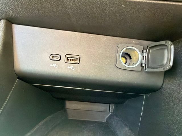 Used 2025 Buick Encore GX Preferred FWD image 25