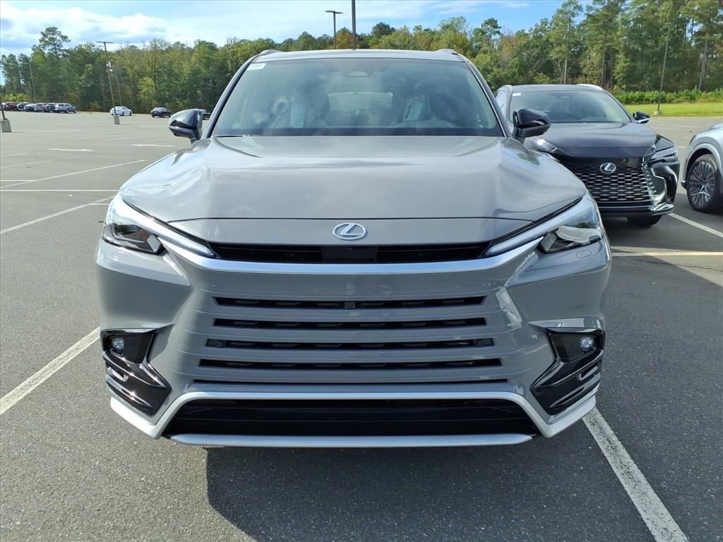 New 2026 Lexus TX 500h AWD image 9