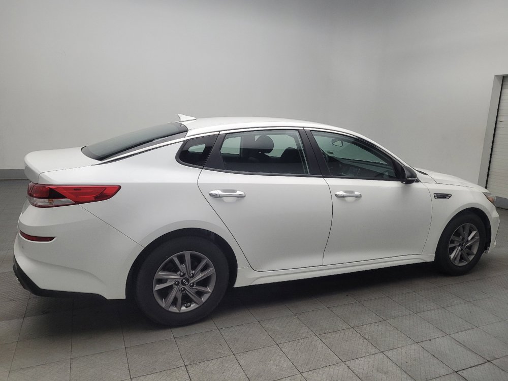Used 2020 Kia Optima LX image 10