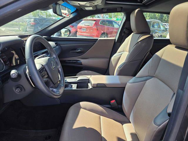 Used 2022 Lexus ES 250 w/ Premium Package AWD/4WD image 20