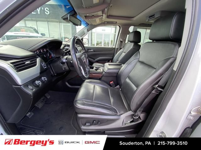 Used 2019 GMC Yukon XL SLT AWD/4WD image 9