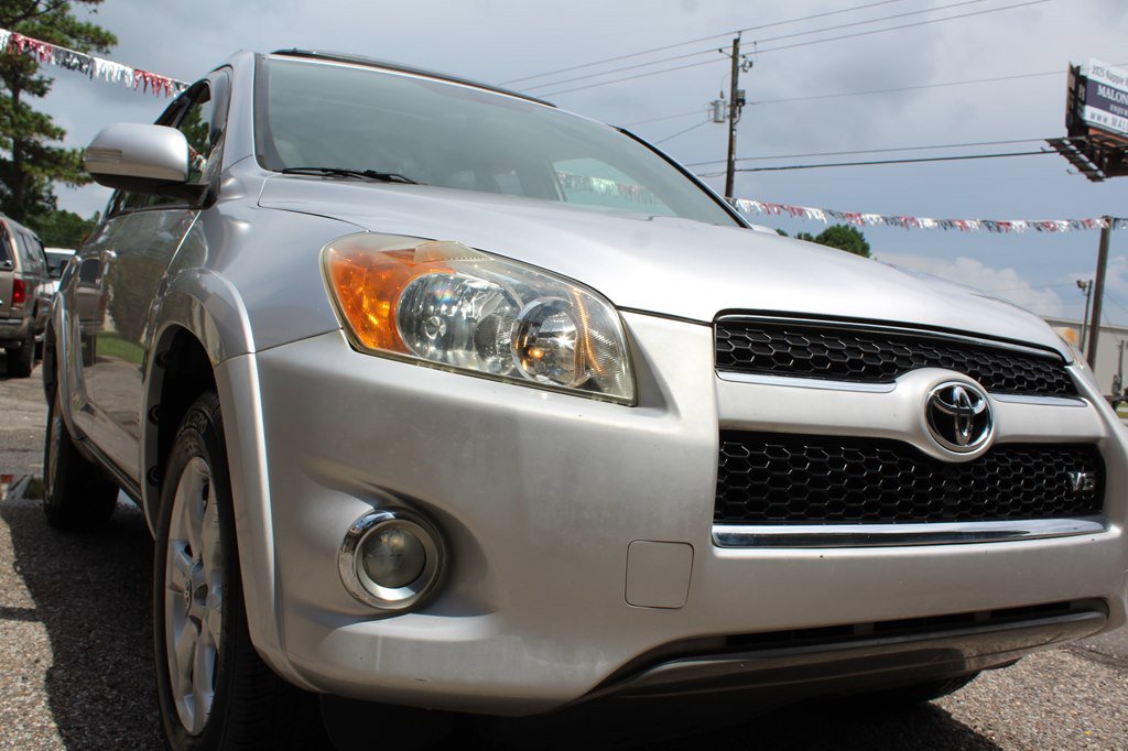 Used 2009 Toyota RAV4 Limited image 2