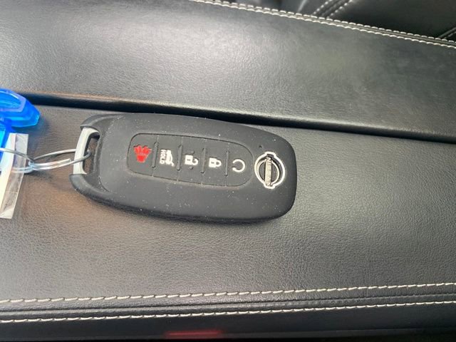 Used 2023 Nissan Rogue Platinum w/ Platinum Premium Package image 26