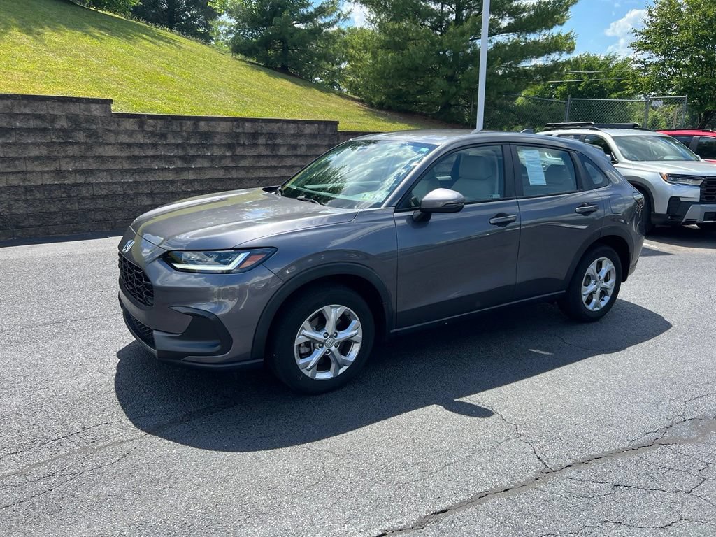 Used 2024 Honda HR-V LX image 9