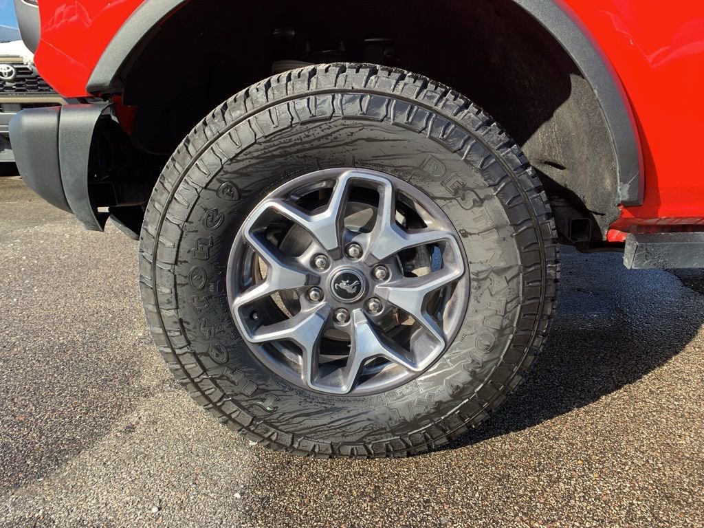 Used 2023 Ford Bronco Badlands image 31