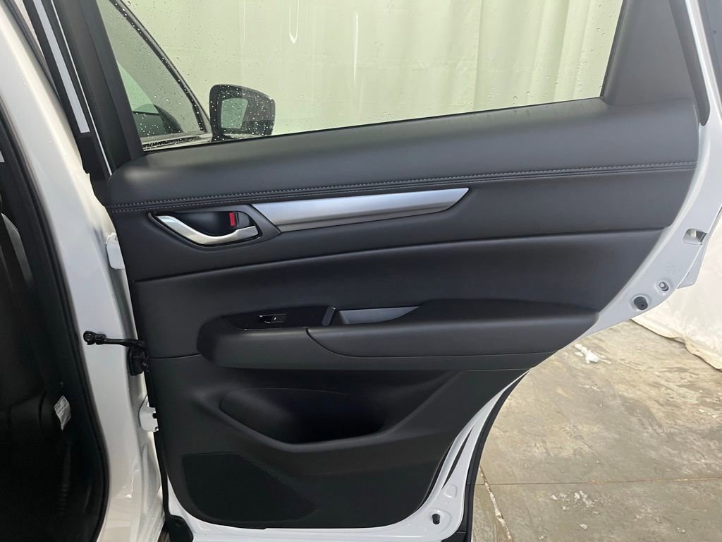 New 2025 MAZDA CX-5 AWD 2.5 S w/ Select Package image 24