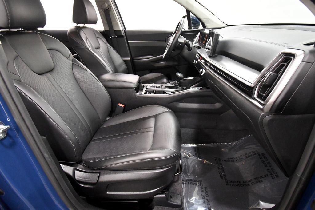 Certified 2024 Kia Sorento S AWD/4WD image 18