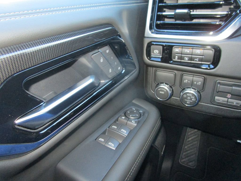 New 2026 GMC Yukon XL Elevation w/ Elevation Premium Package image 40