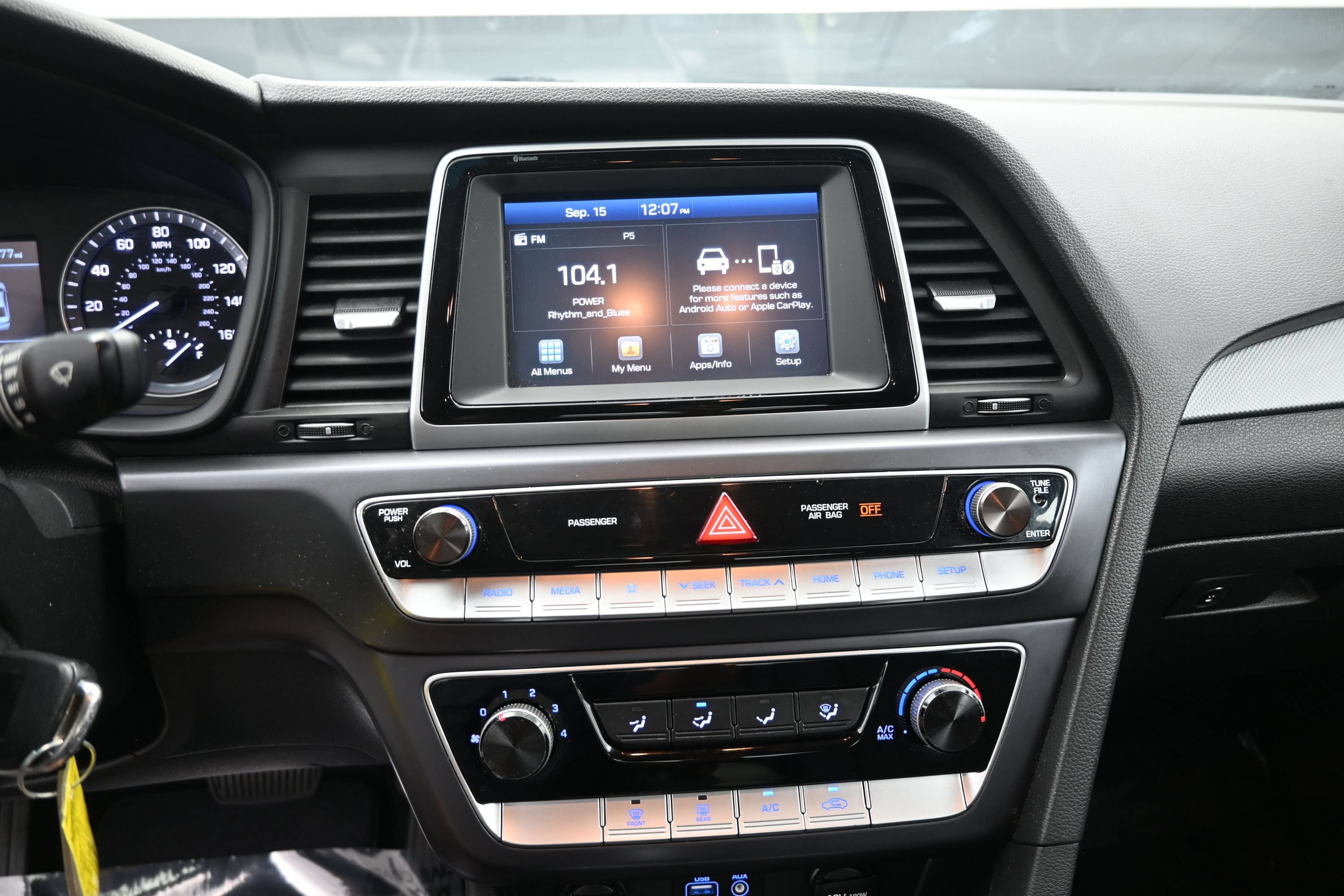 Used 2019 Hyundai Sonata SE FWD image 15