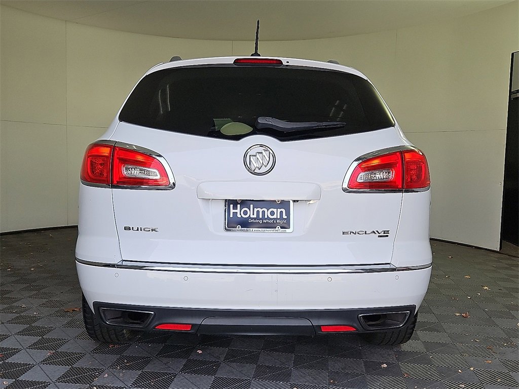Used 2017 Buick Enclave Leather image 8