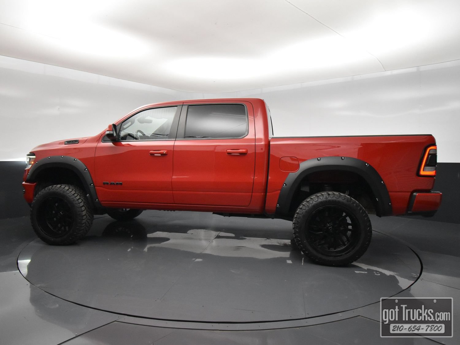 Used 2020 RAM 1500 Lone Star AWD/4WD image 3