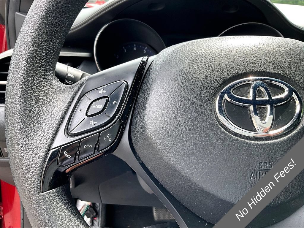 Used 2019 Toyota C-HR LE FWD image 14