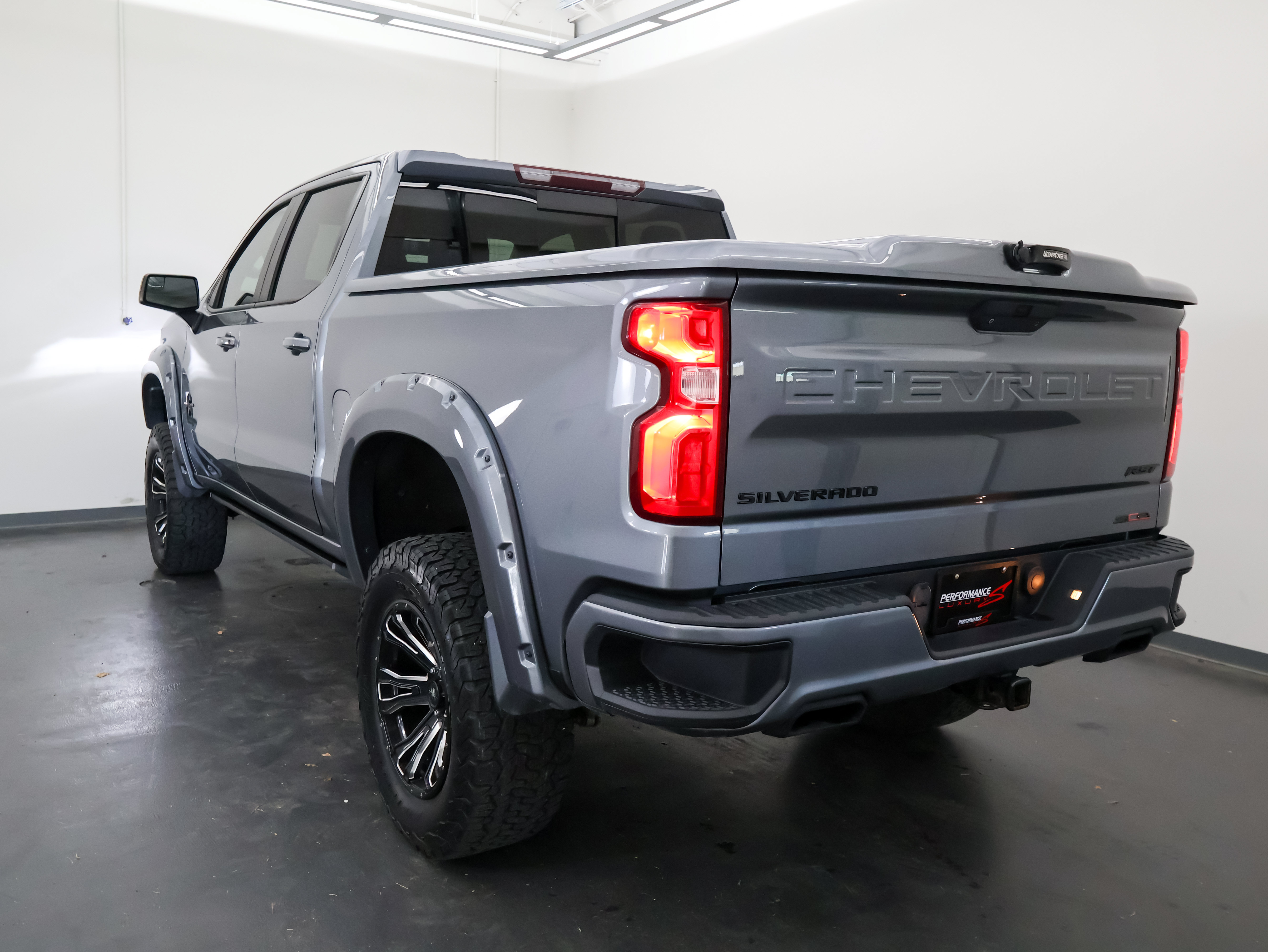Used 2020 Chevrolet Silverado 1500 RST AWD/4WD image 5