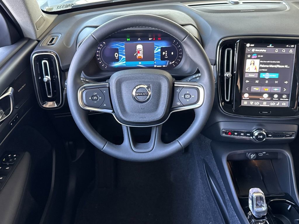 New 2026 Volvo XC40 B5 Ultra w/ Climate Package image 13